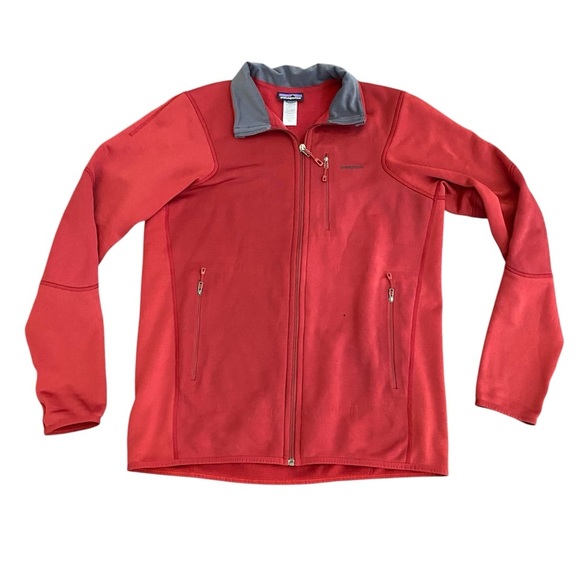 Patagonia full sleeve full zipper jacket men’s size L current size S - a hole - Picture 5 of 10